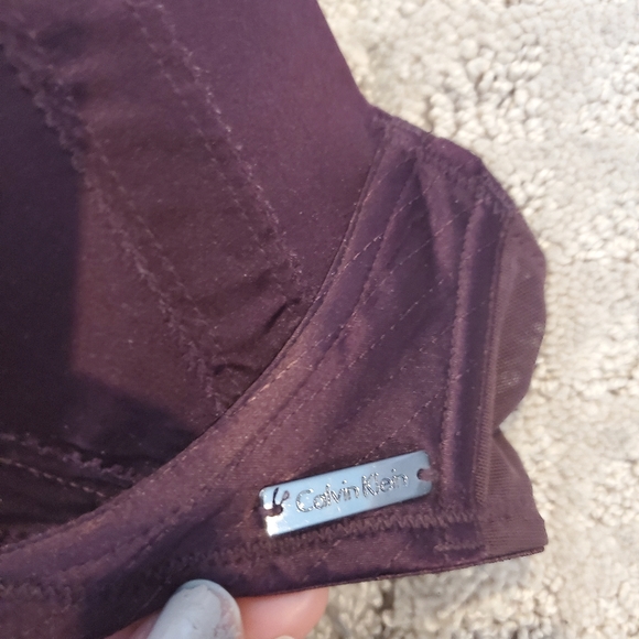 Calvin Klein Bra 36A - Picture 3 of 3